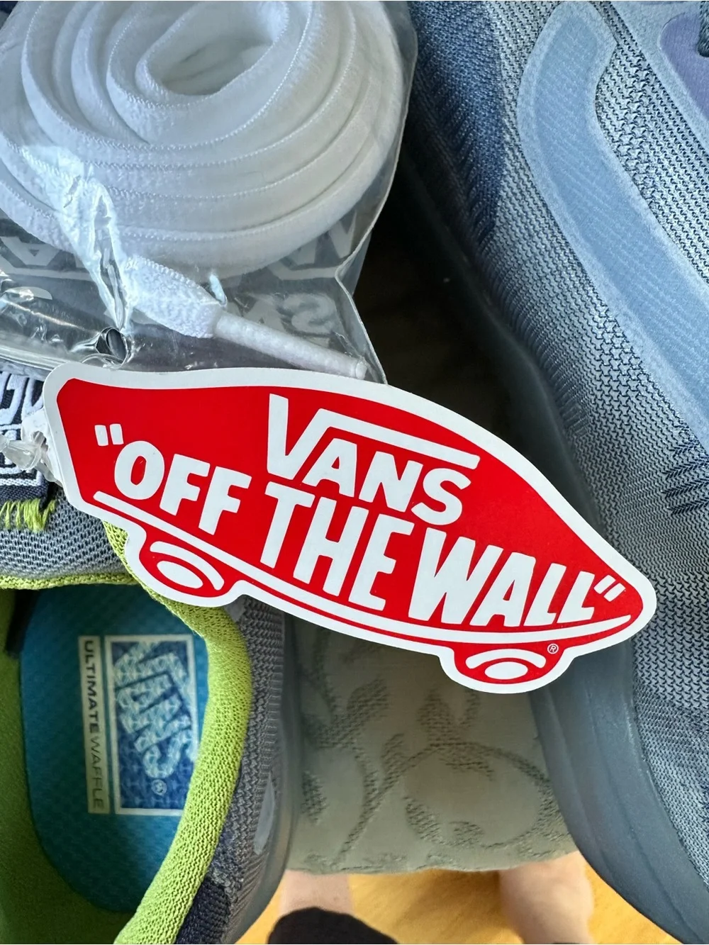 Mens Brand New Vans off the Wall Skate Sneakers